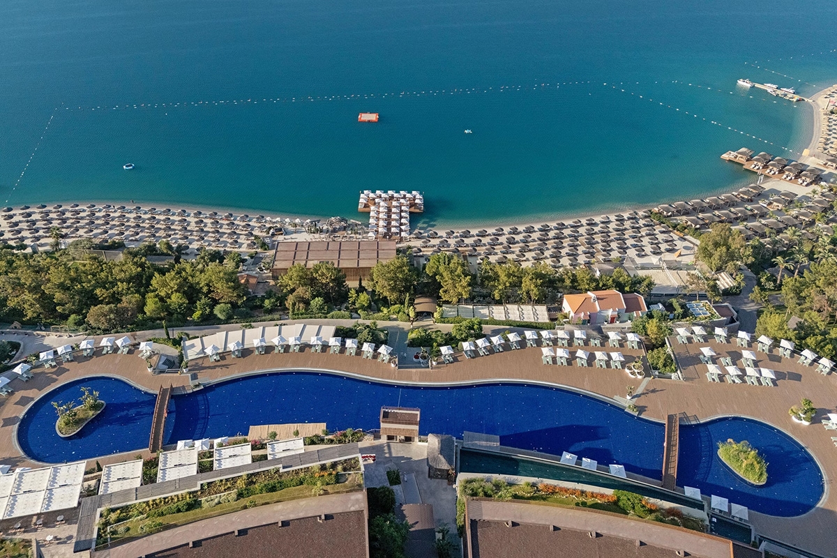Titanic Luxury Collection Bodrum Swimming Pool