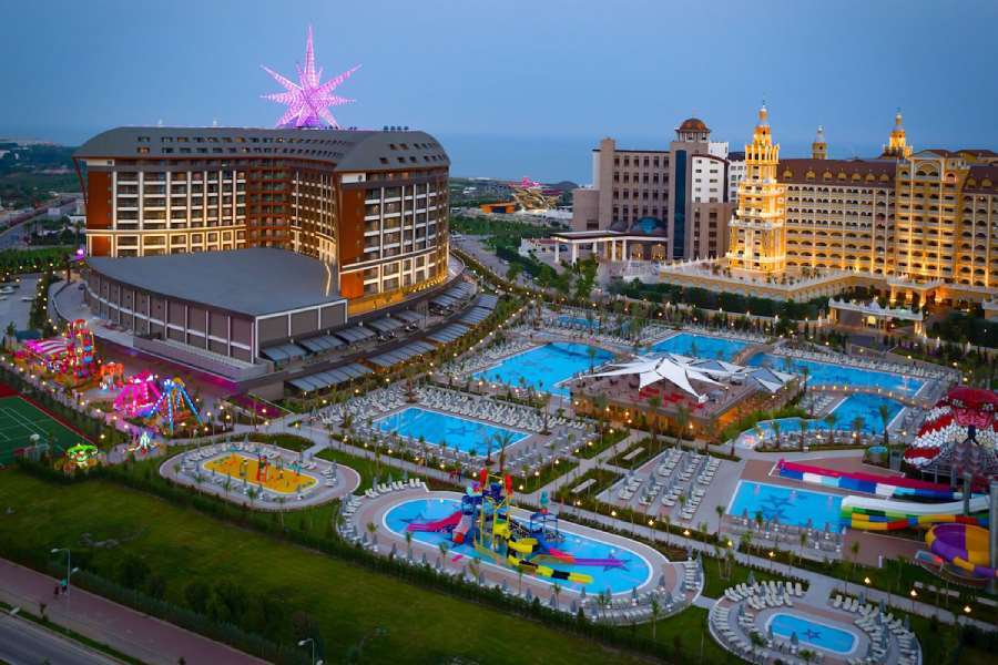 Royal Seginus Hotel